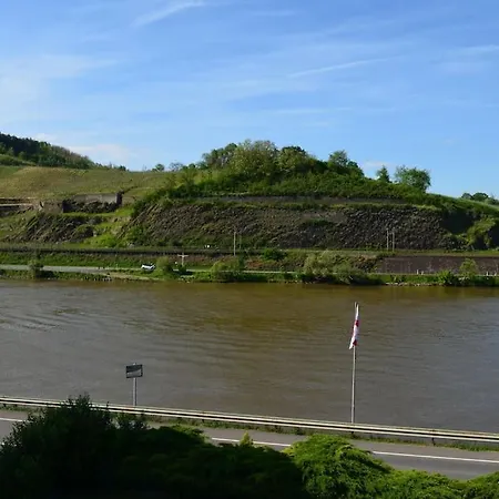 Layer Moselbogen * Koblenz (Rhineland-Palatinate)